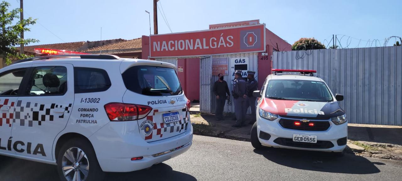 Foto 9 de 11 — Ação Violenta: Vítimas ficam feridas em tentativa de assalto no Biagioni em Araraquara